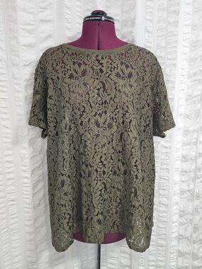 Chico's Boho Olive Green Sheer Lace Top Floral Design Metallic Thread Detail